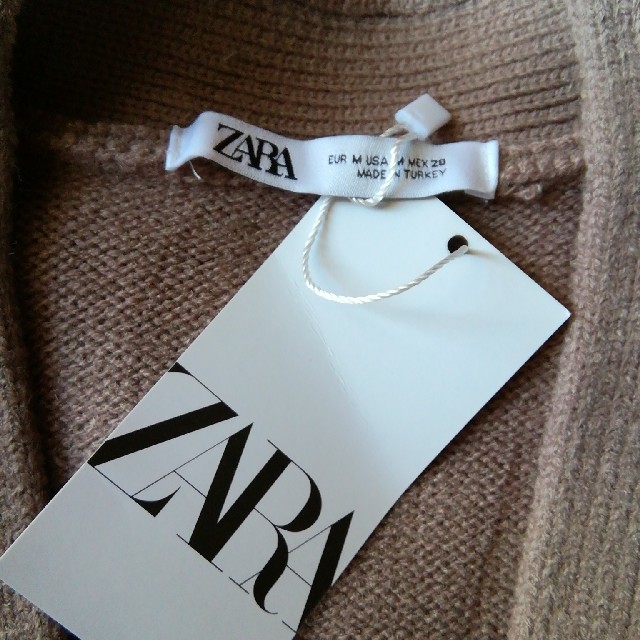 ZARA　ニットベスト　新品、未使用、タグ付き　Mサイズ