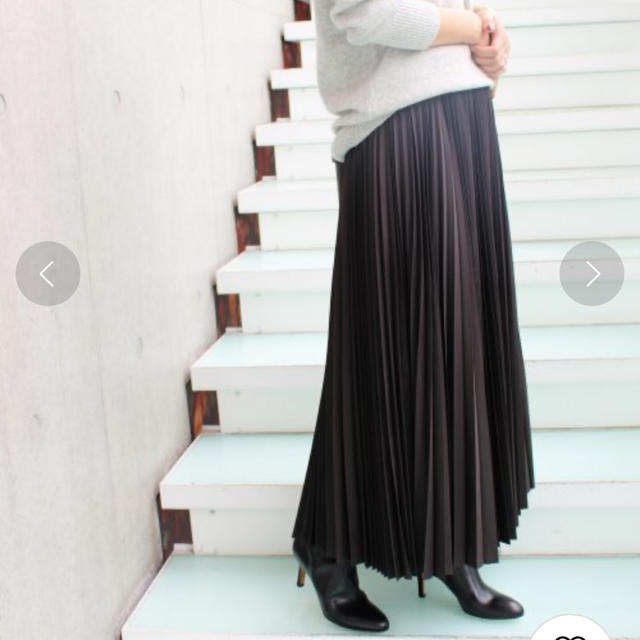 IENA(イエナ)のタフタプリーツスカート　38サイズ レディースのスカート(ロングスカート)の商品写真