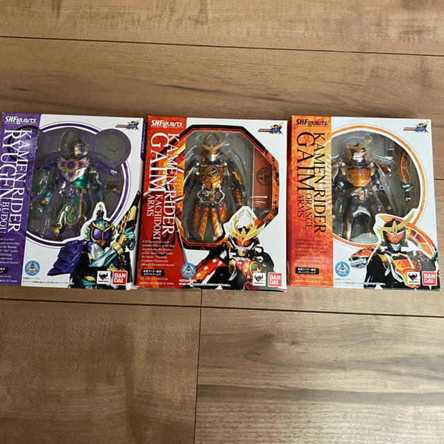 仮面ライダー鎧武　S.H.Figuarts 3点セット