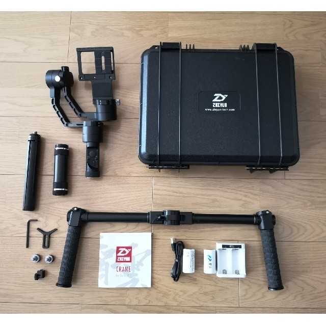 Zhiyun Crane V2 ジンバル 両手持ちハンドル付950gペイロード重量