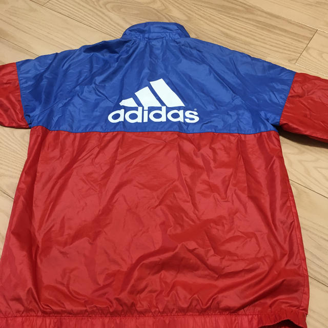 adidas(アディダス)のアディダスジュニアパーカー キッズ/ベビー/マタニティのキッズ服男の子用(90cm~)(ジャケット/上着)の商品写真