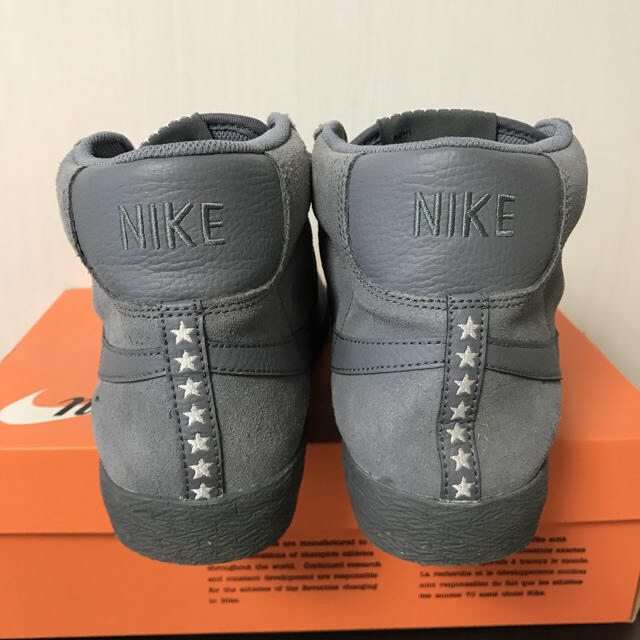 NIKE(ナイキ)のNIKE BLAZER MID PRM VNTG 26.5 メンズの靴/シューズ(スニーカー)の商品写真