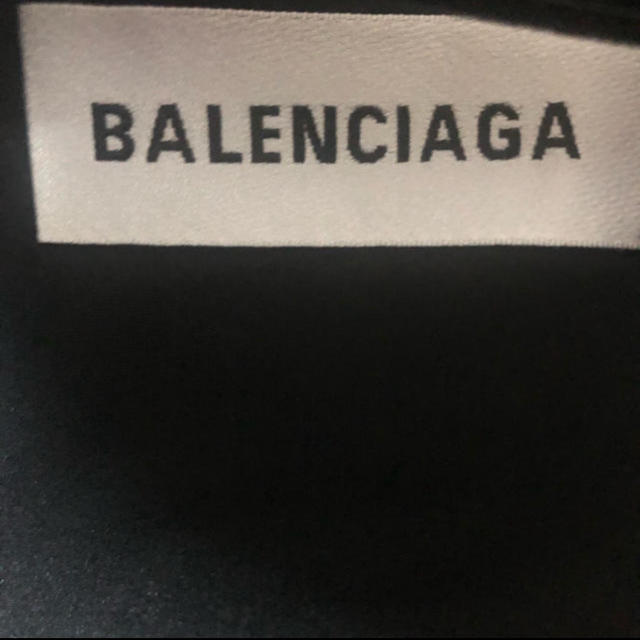 Balenciaga(バレンシアガ)のBalenciaga ロゴレインコート メンズのジャケット/アウター(ナイロンジャケット)の商品写真