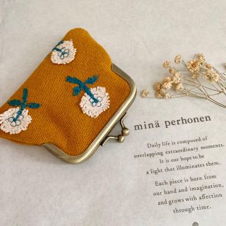 ミナペルホネン(mina perhonen)の°˖* ⋈｡o ミナペルホネン  skip ちいさながま口ポーチ °˖* ⋈｡o(ポーチ)