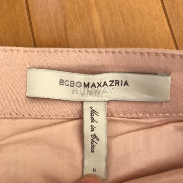 BCBGMAXAZRIA(ビーシービージーマックスアズリア)のBCBG ミニスカート　 レディースのスカート(ミニスカート)の商品写真