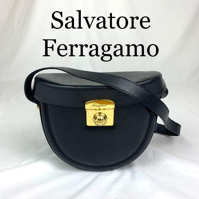 Salvatore Ferragamo(サルヴァトーレフェラガモ)のSalvatore Ferragamo　ボール金具　レザー　ショルダーバッグ  メンズのバッグ(ショルダーバッグ)の商品写真