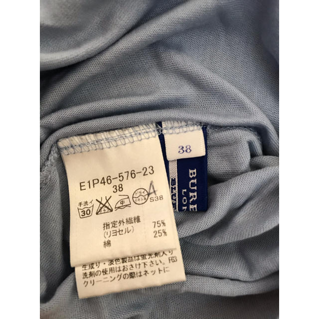 BURBERRY BLUE LABEL(バーバリーブルーレーベル)のバーバリーブルーレーベル　Ｔシャツ レディースのトップス(Tシャツ(半袖/袖なし))の商品写真