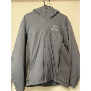 アークテリクス(ARC'TERYX)のアークテリクス　Atom LT Hoody サイズS グレー(マウンテンパーカー)