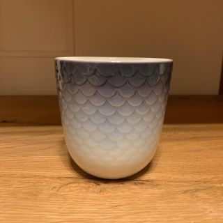 ロイヤルコペンハーゲン(ROYAL COPENHAGEN)のロイヤルコペンハーゲン hav 二重構造のカップ 1客  中古(食器)