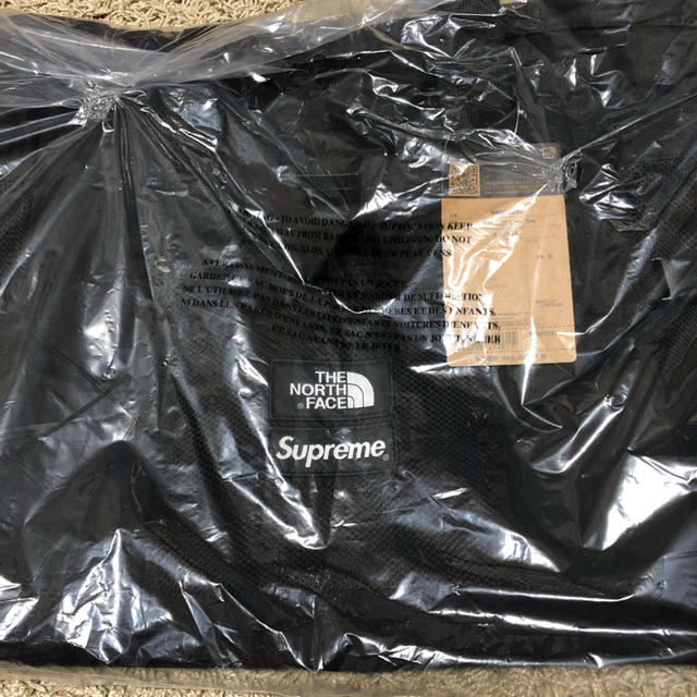 Supreme(シュプリーム)のSupreme/The North Face Adventure Tote 黒 メンズのバッグ(トートバッグ)の商品写真