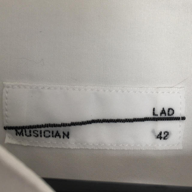 LAD MUSICIAN(ラッドミュージシャン)の【ほぼ新品】lad musician ラッドミュージシャン　アシンメトリーシャツ メンズのトップス(シャツ)の商品写真