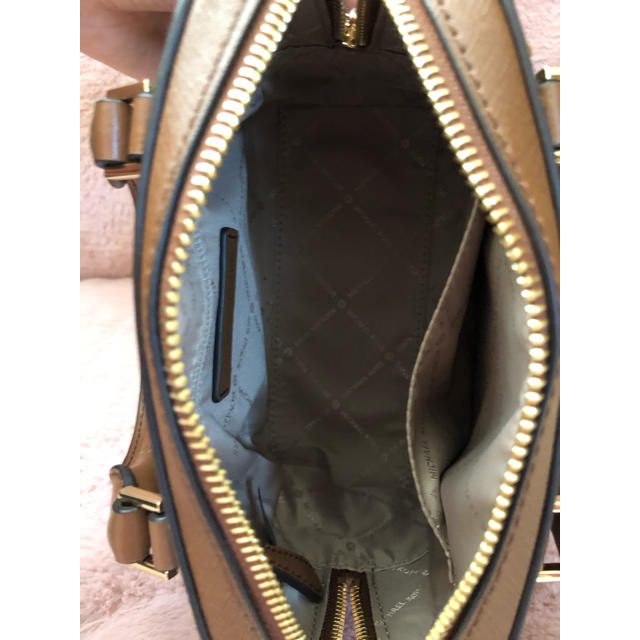 Michael Kors(マイケルコース)のマイケルコース 茶系バッグ レディースのバッグ(ハンドバッグ)の商品写真
