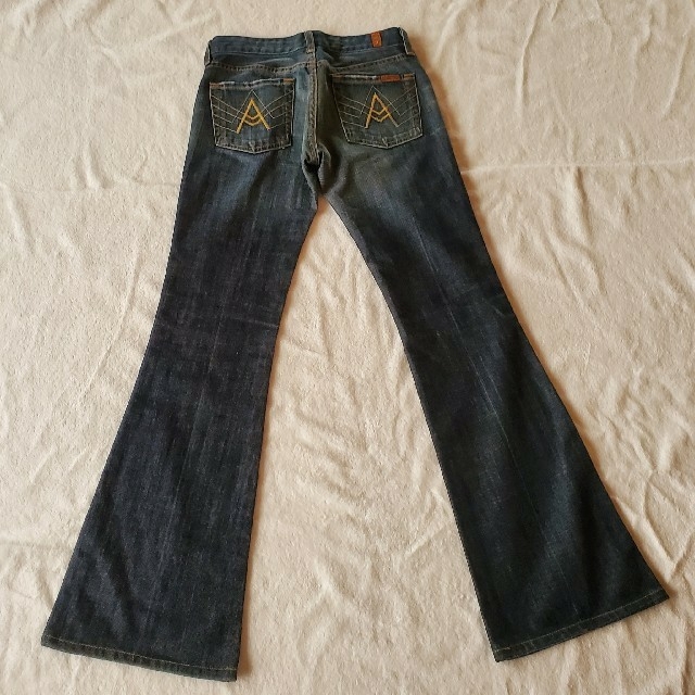 7 for all mankind(セブンフォーオールマンカインド)の7 for all mankindデニム ジーンズ 24 ブーツカット レディースのパンツ(デニム/ジーンズ)の商品写真