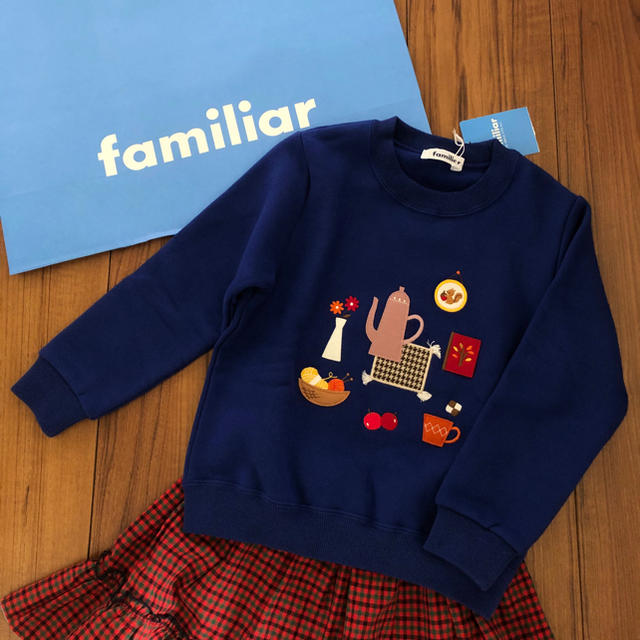 familiar(ファミリア)の【ご専用】ファミリア 新品トレーナー 110 キッズ/ベビー/マタニティのキッズ服女の子用(90cm~)(ニット)の商品写真