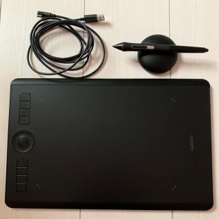 ワコム(Wacom)のロック様専用　Wacom ペンタブ　PTH-660(タブレット)