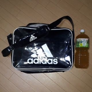 アディダス(adidas)のadidas  エナメルバック Ｌ  (その他)