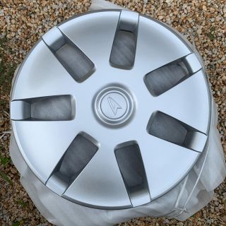 ダイハツ - 値下げ ダイハツ ハイゼット 新品未使用ホイールキャップの
