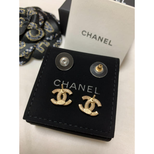 CHANEL ピアス　ゴールド✨