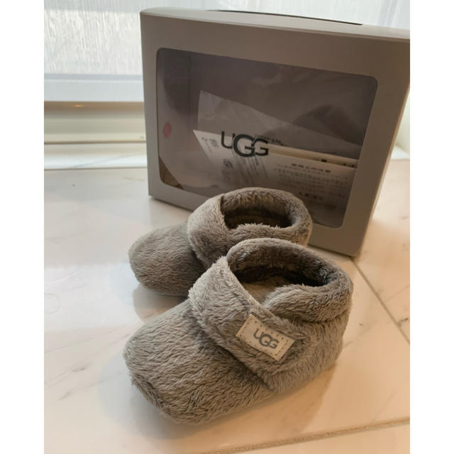 UGG(アグ)のugg ベビーシューズ キッズ/ベビー/マタニティのベビー靴/シューズ(~14cm)(ブーツ)の商品写真