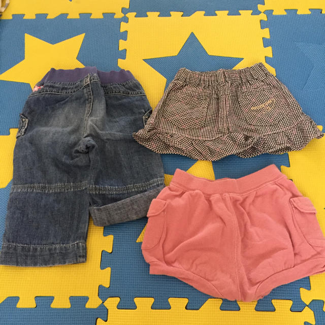 babyGAP(ベビーギャップ)の女の子ボトムス3点セット♡80 キッズ/ベビー/マタニティのベビー服(~85cm)(パンツ)の商品写真