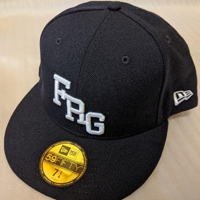 FRAGMENT(フラグメント)のフラグメント　new era  FRG LOGO CAP 59FIFTY メンズの帽子(キャップ)の商品写真