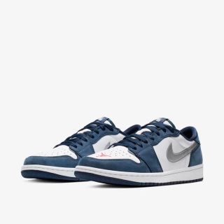 ナイキ(NIKE)のNIKE SB AIR JORDAN 1 LOW MIDNIGHT NAVY(スニーカー)