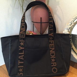 【極美品・希少】 FENDI フェンディ ハンドバッグ ナイロン トート 黒