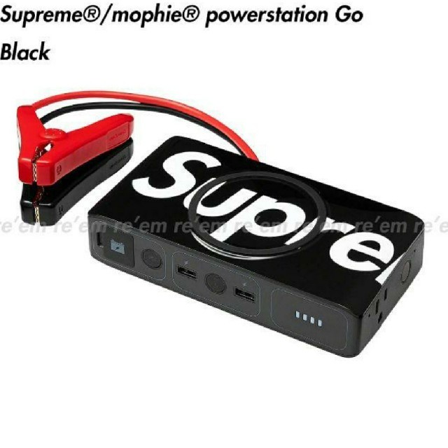 Supreme(シュプリーム)のSupreme / mophie powerstation Go Black スマホ/家電/カメラのスマートフォン/携帯電話(バッテリー/充電器)の商品写真