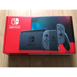 ニンテンドースイッチ(Nintendo Switch)の【新品未使用】任天堂スイッチ Nintendo Switch グレー 保証書つき(家庭用ゲーム機本体)