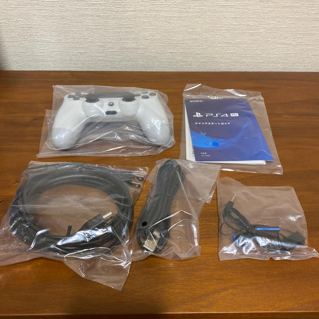 SONY PlayStation4 Pro 本体 CUH-7200BB02