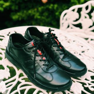 プラダ(PRADA)のPRADA スニーカー 27.5cm(スニーカー)