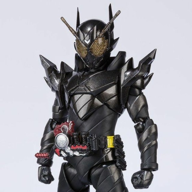 s.h.figuarts 仮面ライダーメタルビルド