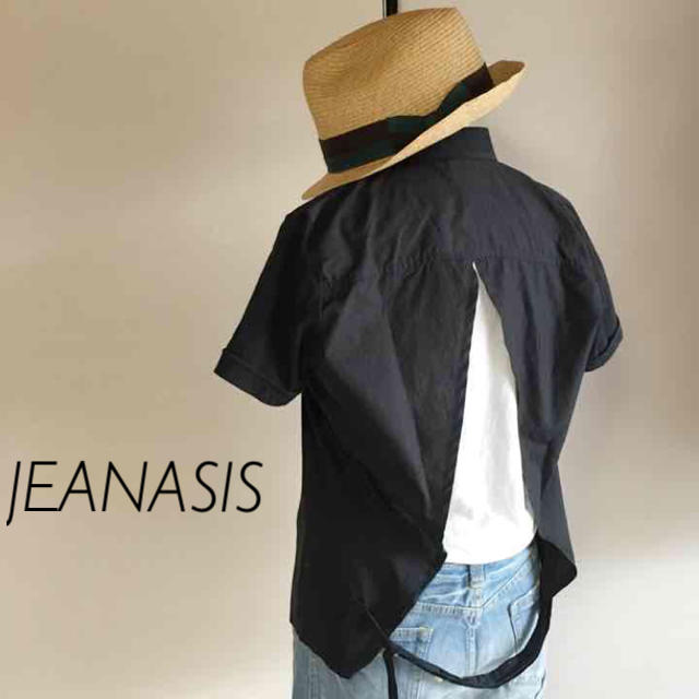 JEANASIS(ジーナシス)の廃盤品♡後ろスリットシャツブラック レディースのトップス(シャツ/ブラウス(半袖/袖なし))の商品写真