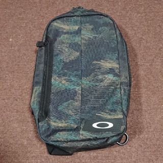 オークリー(Oakley)のヒロちゃんさん専用　OAKLEY ボディバッグ(ボディーバッグ)