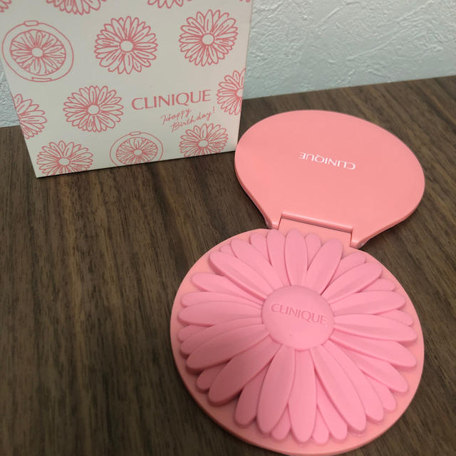 CLINIQUE(クリニーク)のCLINIQUE デイジーポップ手鏡(非売品) レディースのファッション小物(ミラー)の商品写真