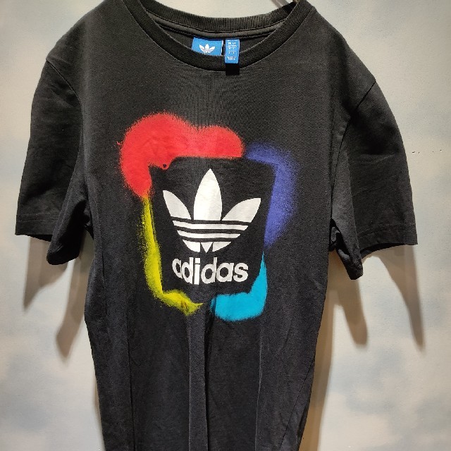 adidas(アディダス)のadidas  Tシャツ　90sブラック　トレフォイルロゴデザイン メンズのトップス(Tシャツ/カットソー(半袖/袖なし))の商品写真