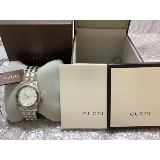 Gucci(グッチ)の期間限定特価❗️早い者勝ち❗️定価半額❗️★完全新品未使用★GUCCI時計★ メンズの時計(腕時計(デジタル))の商品写真