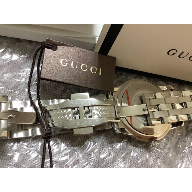 Gucci(グッチ)の期間限定特価❗️早い者勝ち❗️定価半額❗️★完全新品未使用★GUCCI時計★ メンズの時計(腕時計(デジタル))の商品写真