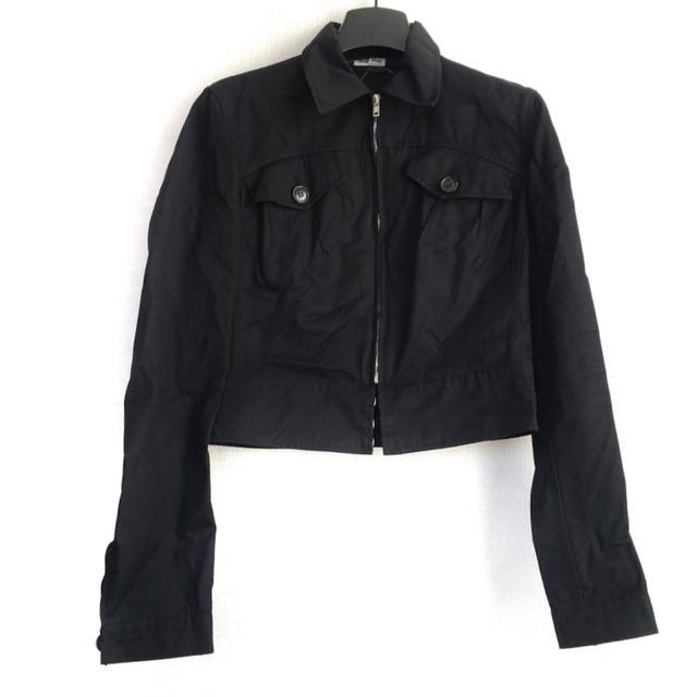 miumiu(ミュウミュウ)のミュウミュウ ブルゾン サイズ40 M 黒 レディースのジャケット/アウター(ブルゾン)の商品写真