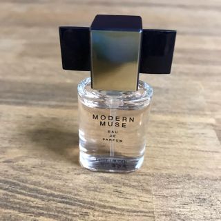 エスティローダー(Estee Lauder)のエスティーローダーモダンミューズミニ香水(香水(女性用))