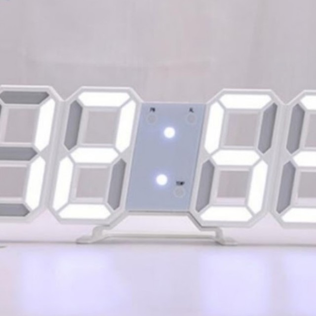 デジタル時計  led 立体 電子時計 目覚まし 多機能 温度計室内 インテリア/住まい/日用品のインテリア小物(置時計)の商品写真