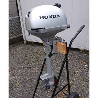 ホンダ(ホンダ)のHONDA ホンダ　船外機　2馬力　4ストローク　ボート エンジン(その他)