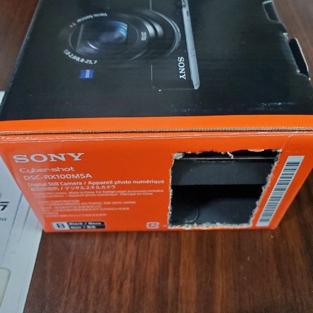 SONY Cyber-shot RX100M5A デジタルカメラ　ソニ