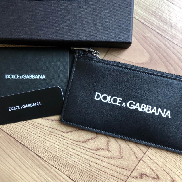 DOLCE&GABBANA(ドルチェアンドガッバーナ)の新品 D&G ドルガバ ロゴ フラグメントケース コイン カード メンズのファッション小物(コインケース/小銭入れ)の商品写真