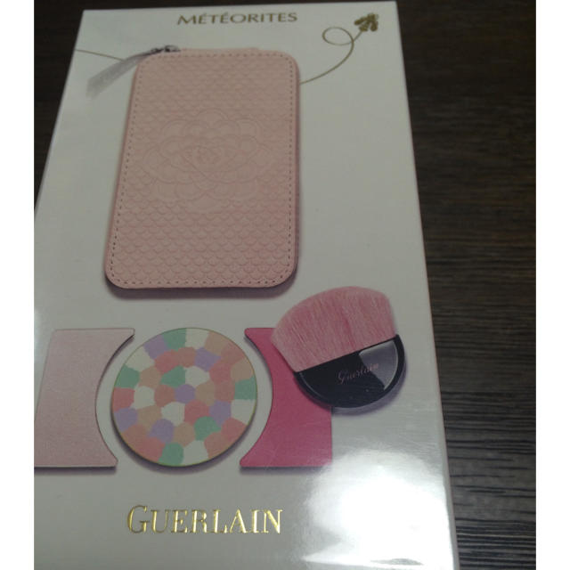 GUERLAIN(ゲラン)のチーク&フェイスパウダー コスメ/美容のベースメイク/化粧品(チーク)の商品写真