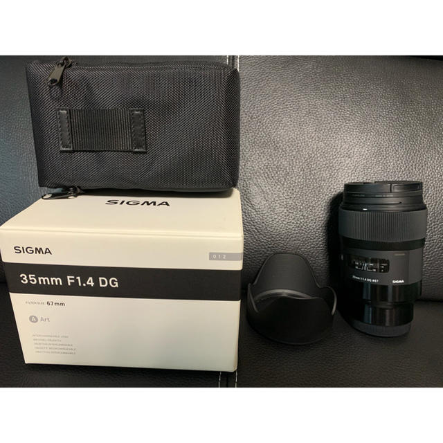 SIGMA(シグマ)のSIGMA 35mmf1.4 art sony スマホ/家電/カメラのカメラ(レンズ(単焦点))の商品写真