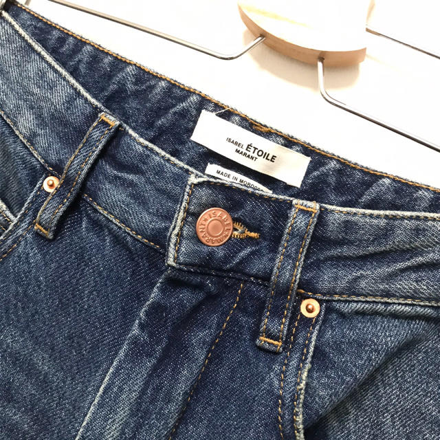 Isabel Marant(イザベルマラン)の新品同様 18aw ETOILE イザベルマラン ハイウエスト ダメージ デニム レディースのパンツ(デニム/ジーンズ)の商品写真