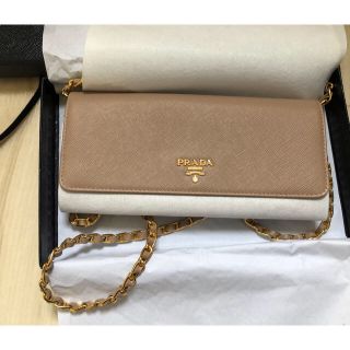 プラダ(PRADA)の新品未使用　PRADA サフィアーノ　お財布ショルダー チェーンウォレット(ショルダーバッグ)