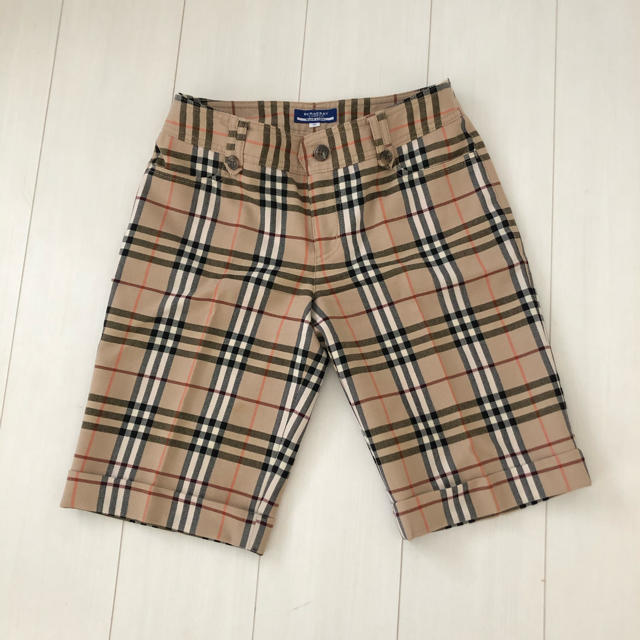 BURBERRY BLUE LABEL(バーバリーブルーレーベル)のBURBERRY BLUELABELハーフパンツ レディースのパンツ(ハーフパンツ)の商品写真