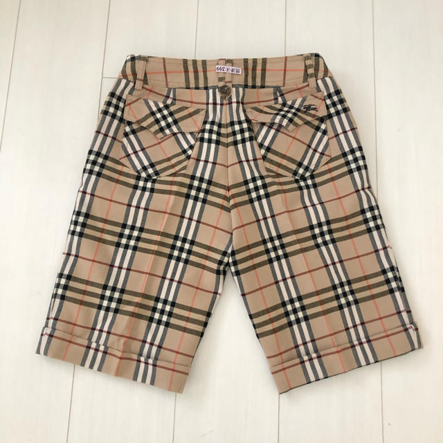 BURBERRY BLUE LABEL(バーバリーブルーレーベル)のBURBERRY BLUELABELハーフパンツ レディースのパンツ(ハーフパンツ)の商品写真